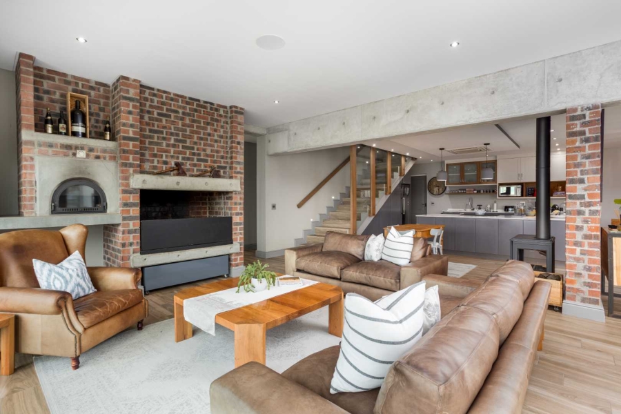 4 Bedroom Property for Sale in Val De Vie Estate Western Cape